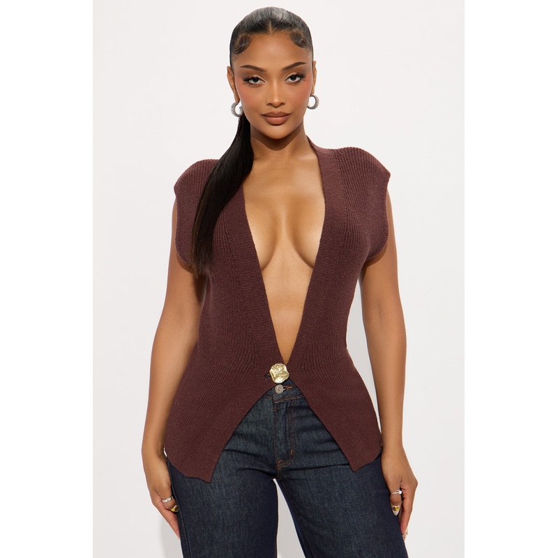Looking Fine Hardware Vest – Chocolate