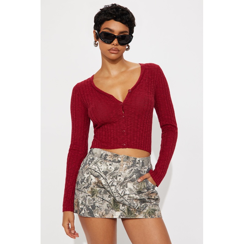 The Joanna Cardigan Top – Red