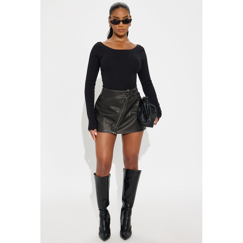 All Revved Up Faux Leather Mini Skirt – Charcoal