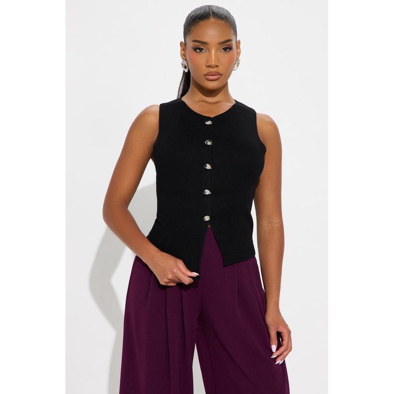 Coffee Date Hardware Sweater Vest – Black