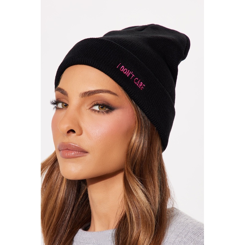 Who Cares Beanie – Black