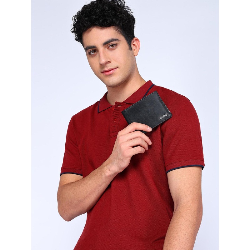 Sassora Men Leather Two Fold Wallet