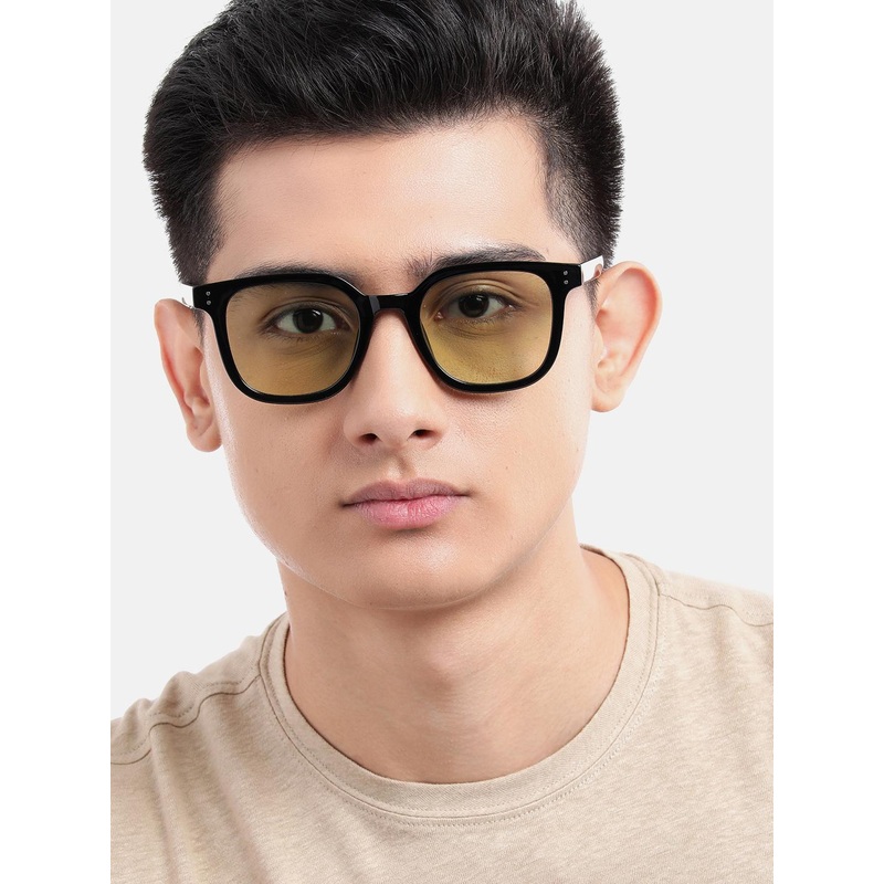 Carlton London Black Toned with Green UV Protected Lens Rectangle Sunglass