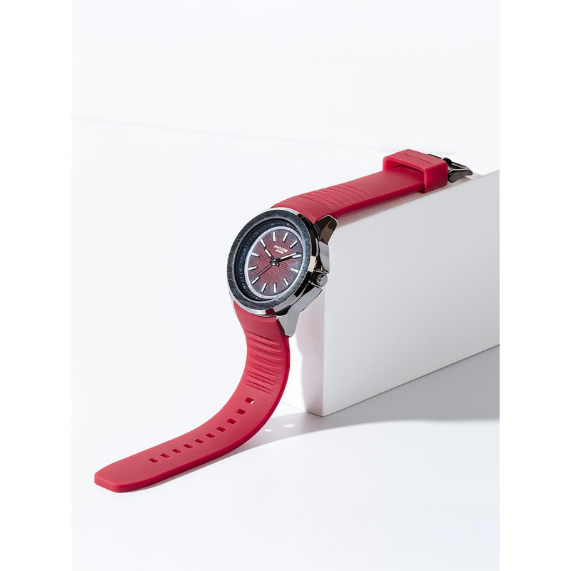 Sonata Poze Men Textured Dial & Straps Analogue Watch SP70050QP02