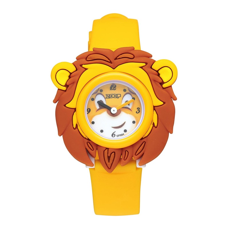 ZOOP from TITAN Men Water Resistance Analogue Watch 26033PP01