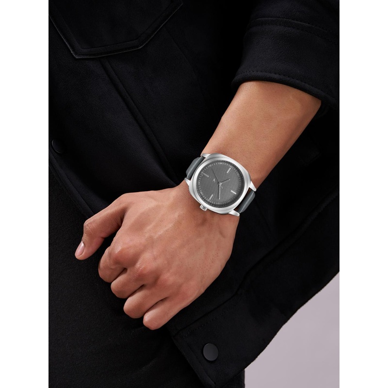 Fastrack Men Dial & Leather Straps Analogue Watch 38161SL01