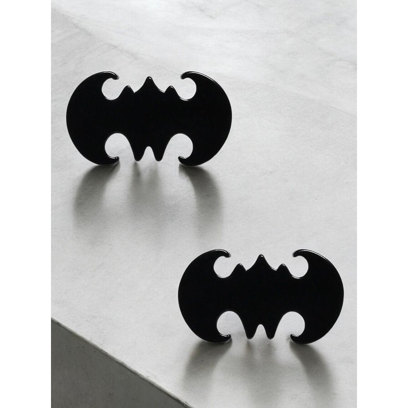 OOMPH Contemporary Studs Earrings