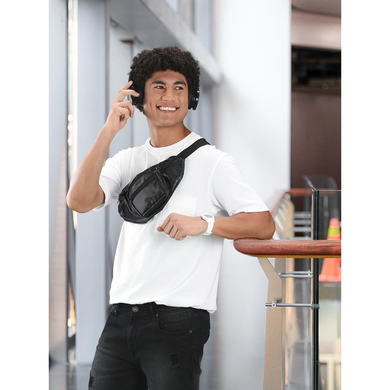 F Gear Unisex Black Czar Art Leather Waist Pouch