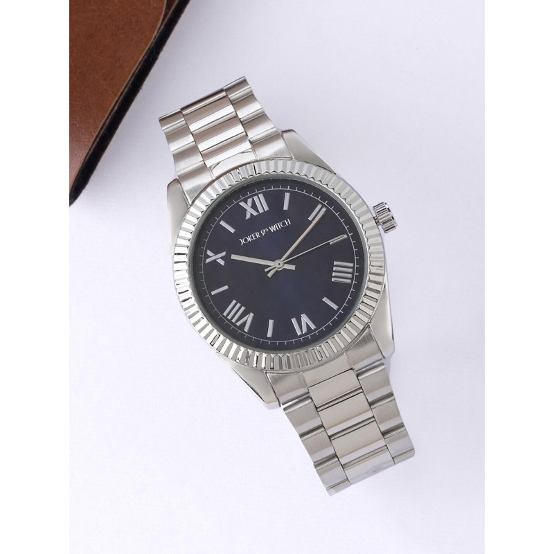 JOKER & WITCH Men Embellished Dial & Stainless Steel Bracelet Analogue Watch AMWW703