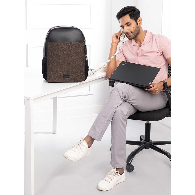 ZOUK Men Textured Water Resistance Backpack Up to 16 inch