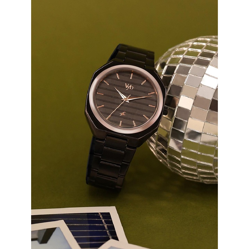 Fastrack Vyb 6.0 Horizon Men Dial & Bracelet Style Straps Analogue Watch FV30031KM02