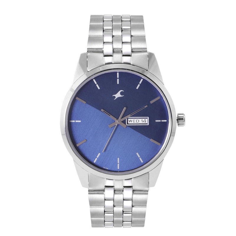 Fastrack Crest Men Bracelet Style Straps Analogue Watch 3277SM03