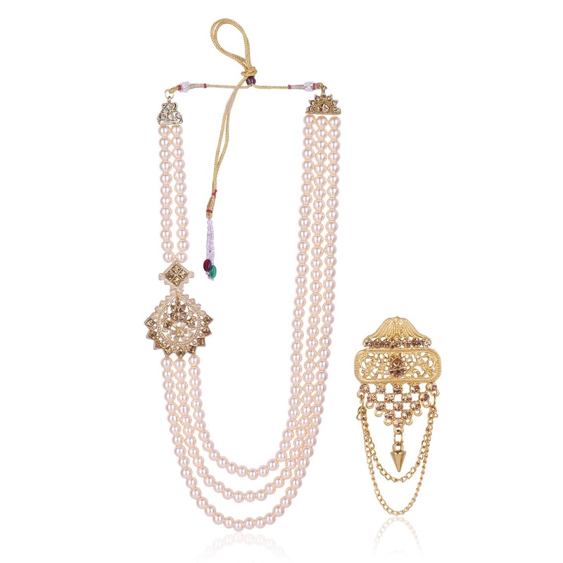 JIYANSHI FASHION Gold-Plated Stone-Studded & Beaded Layered Necklace With Brooch