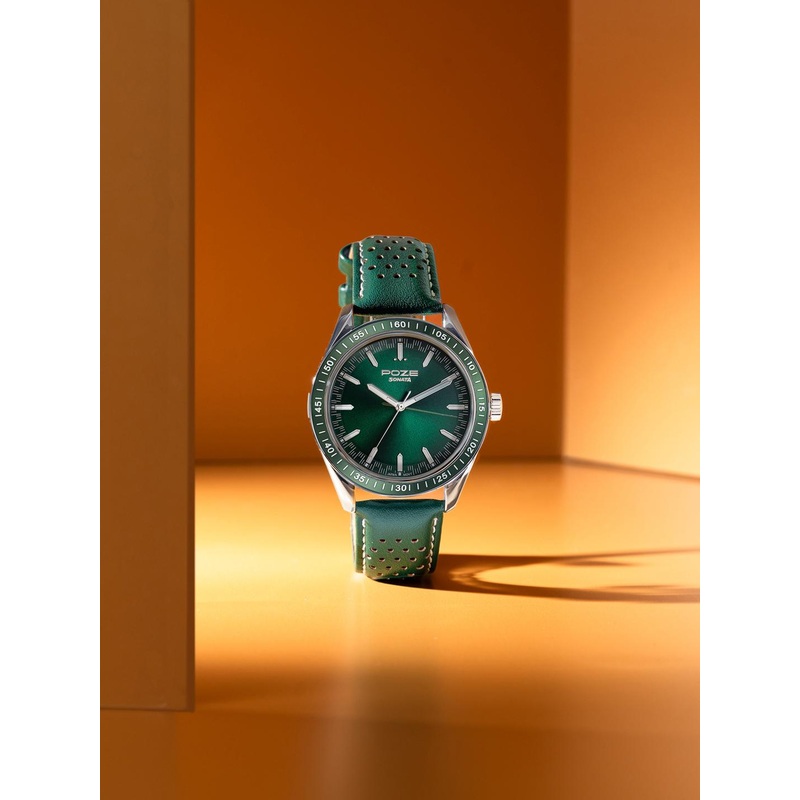 Sonata Men Textured Dial & Leather Straps Analogue Watch SP70068KL01