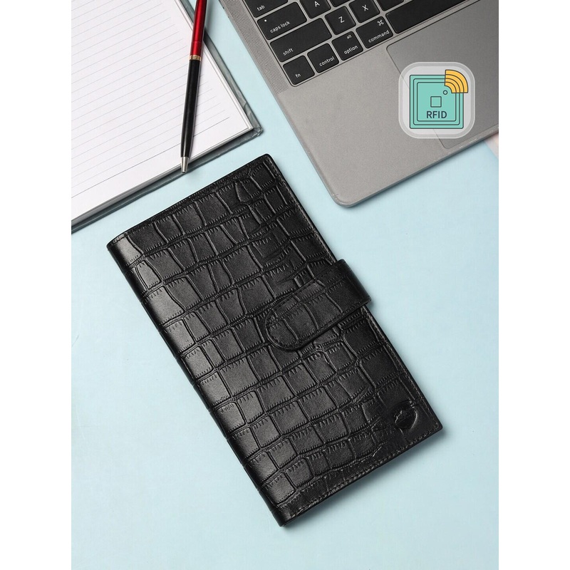 SAMTROH Unisex Black Animal Textured Leather Passport Holder