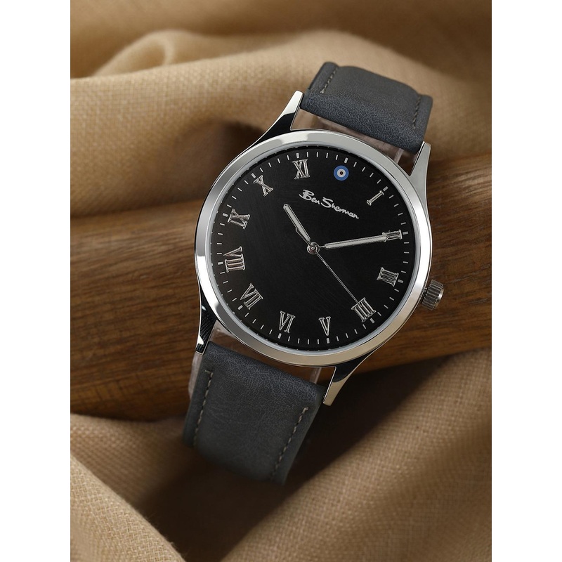 BEN SHERMAN Men Embellished Dial & Leather Straps Analogue Watch BS101U