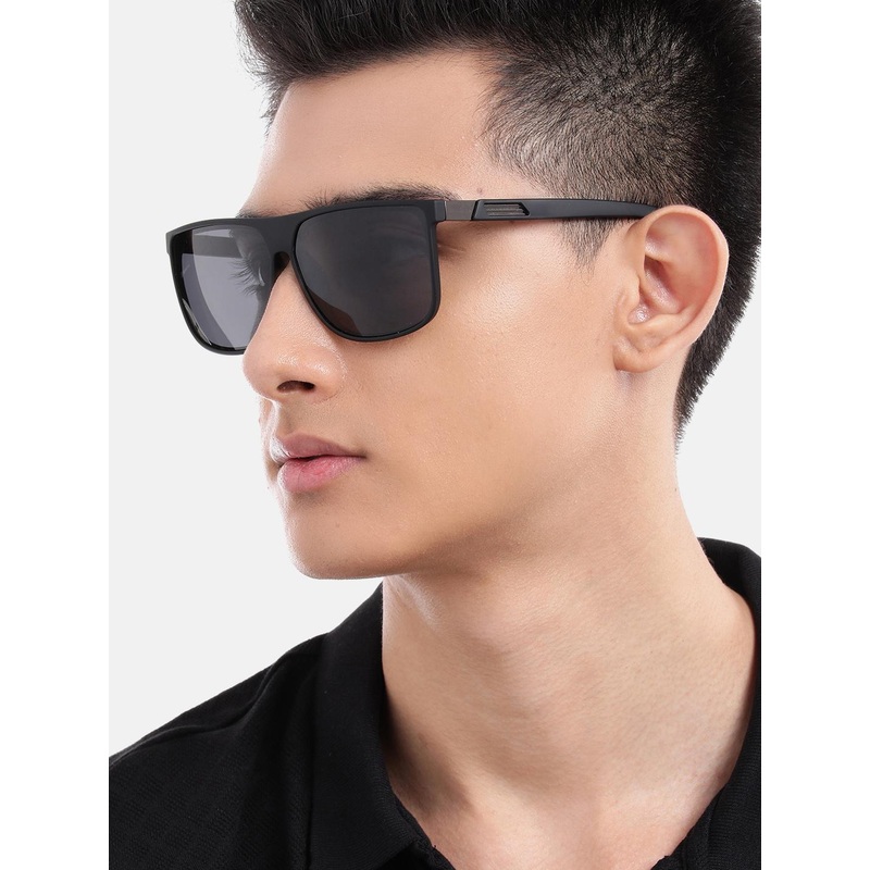 Carlton London Black with Metallic Toned and Black Polarised Lens Wayfarer Sunglass