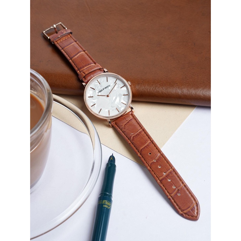 JOKER & WITCH Men Dial & Analogue Stainless Steel Watches Paul Tan Croc Strap Watch