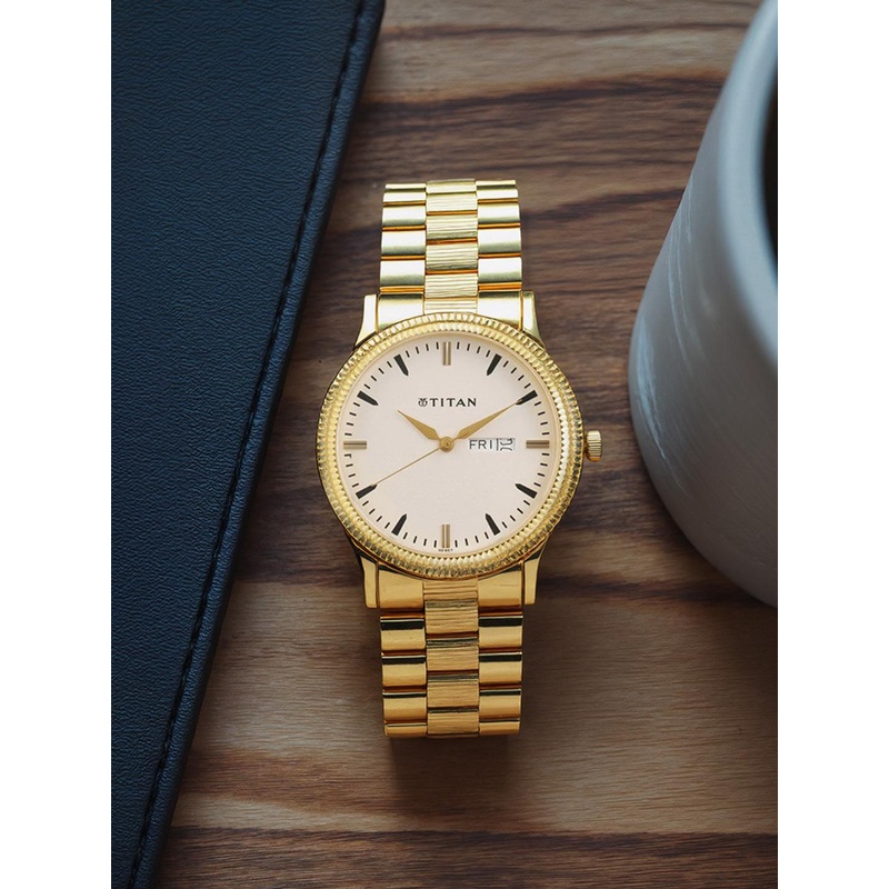 Titan Men White Dial Watch 1650YM03