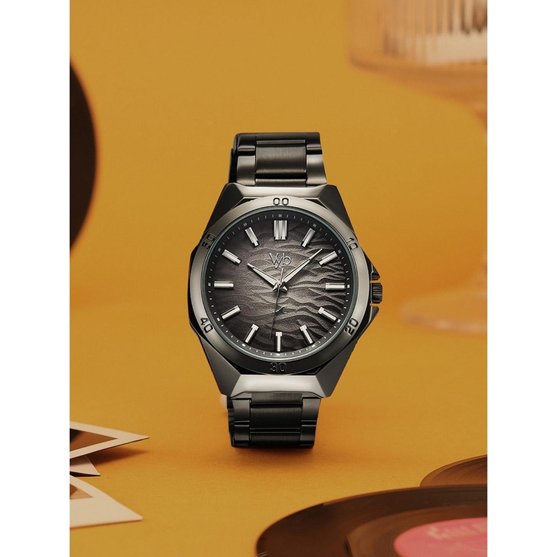 Fastrack Men Dial & Bracelet Style Stainless Steel Straps Analogue Watch FV30028QM01