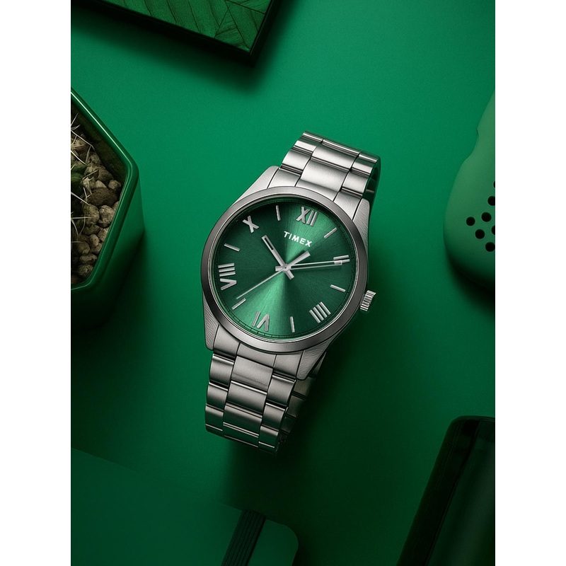 Timex Men Stainless Steel Bracelet Style Straps Analogue Watch TWTG104SMU08