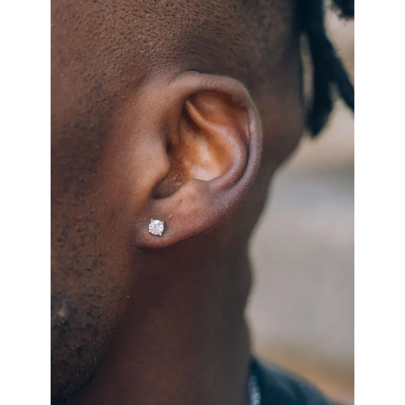 The Roadster Lifestyle Co. Men Stone Studded Minimal Stud Earring