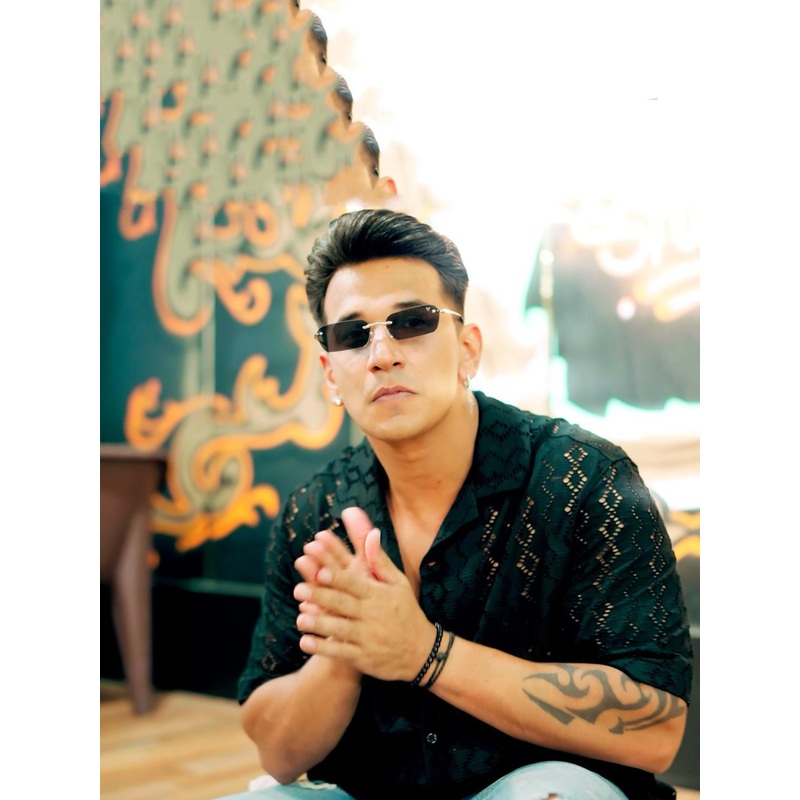 Voyage Unisex Black Lens & Gold-Toned Rectangle Sunglasses with UV Protected Lens