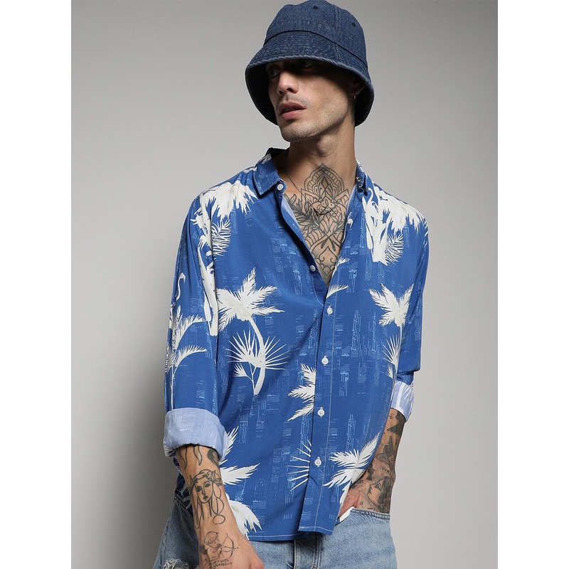 Campus Sutra Blue Conversational Printed Classic Regular Fit Opaque Casual Shirt