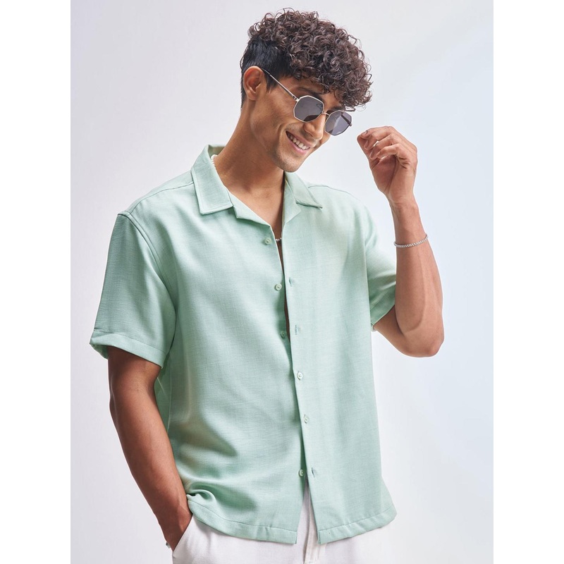 HIGHLANDER Relaxed Fit Spread Collar Shirt