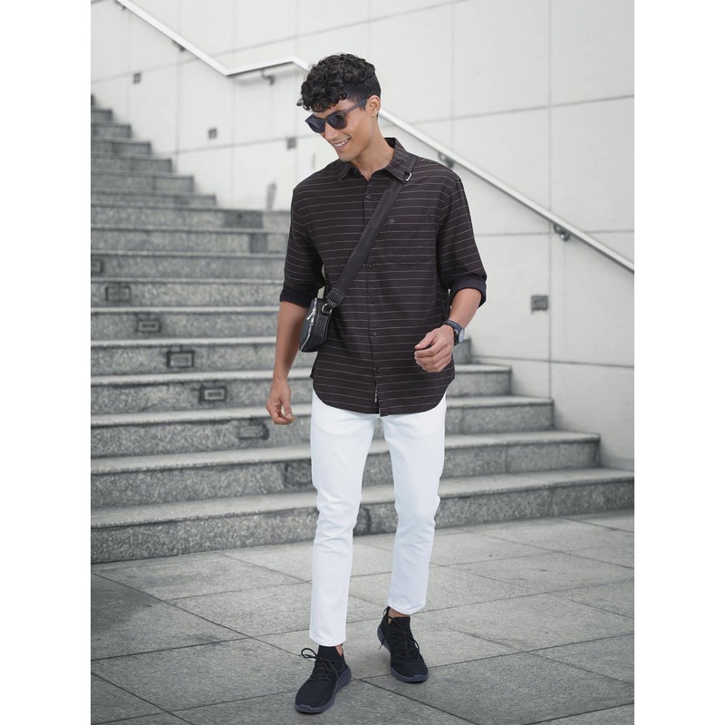 WROGN Relaxed Fit Horizontal Striped Pure Cotton Casual Shirt