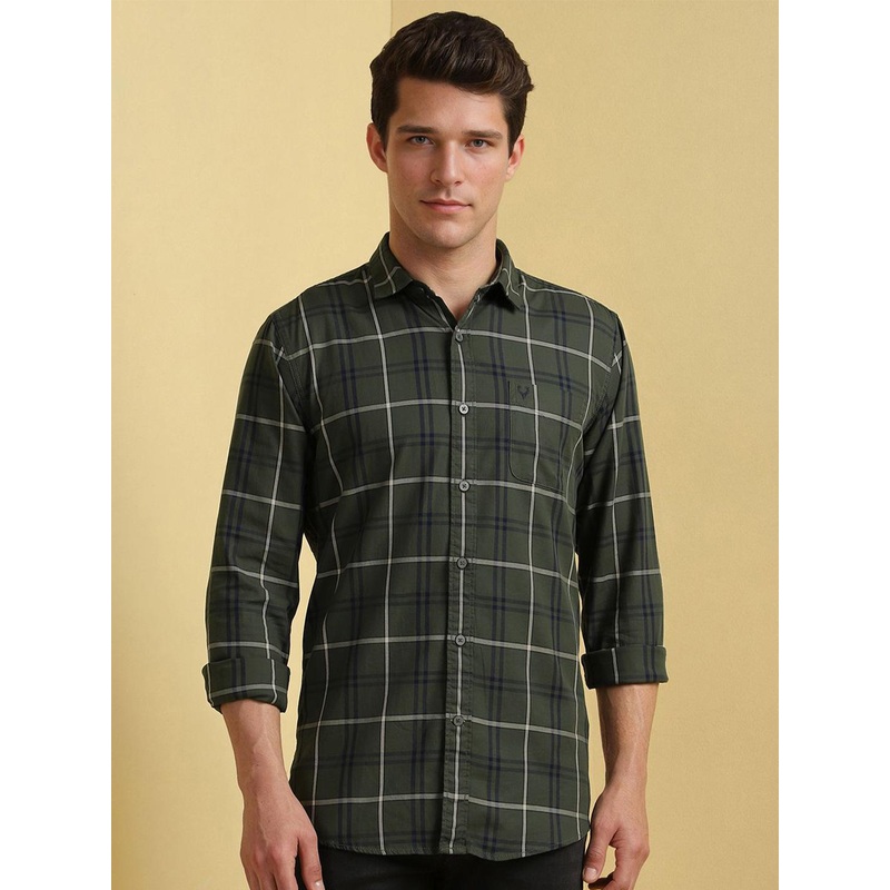 Allen Solly Men Custom Fit Spread Collar Checked Cotton Casual Shirt