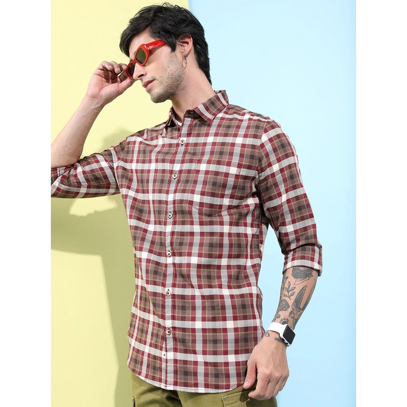 HIGHLANDER Slim Fit Tartan Checks Casual Shirt