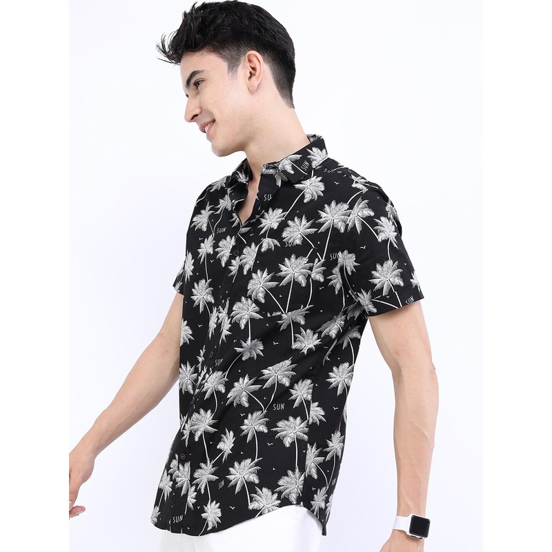 HIGHLANDER Men Black Slim Fit Tropical Printed Casual Shirt