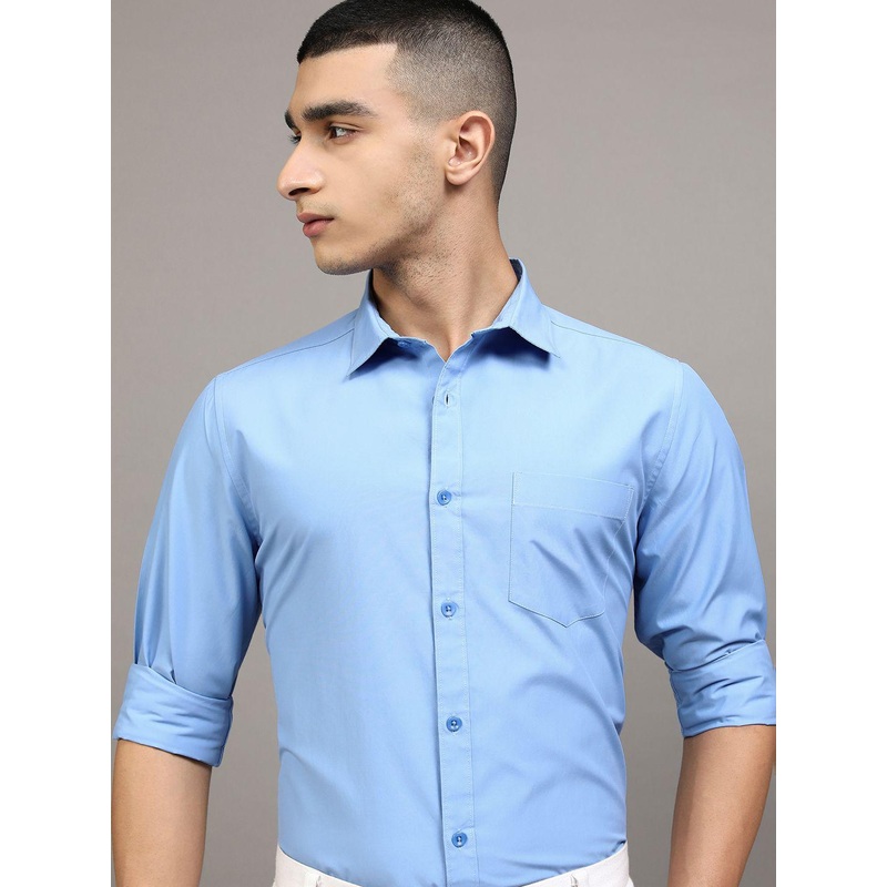 HIGHLANDER Men Solid Slim Fit Casual Shirt
