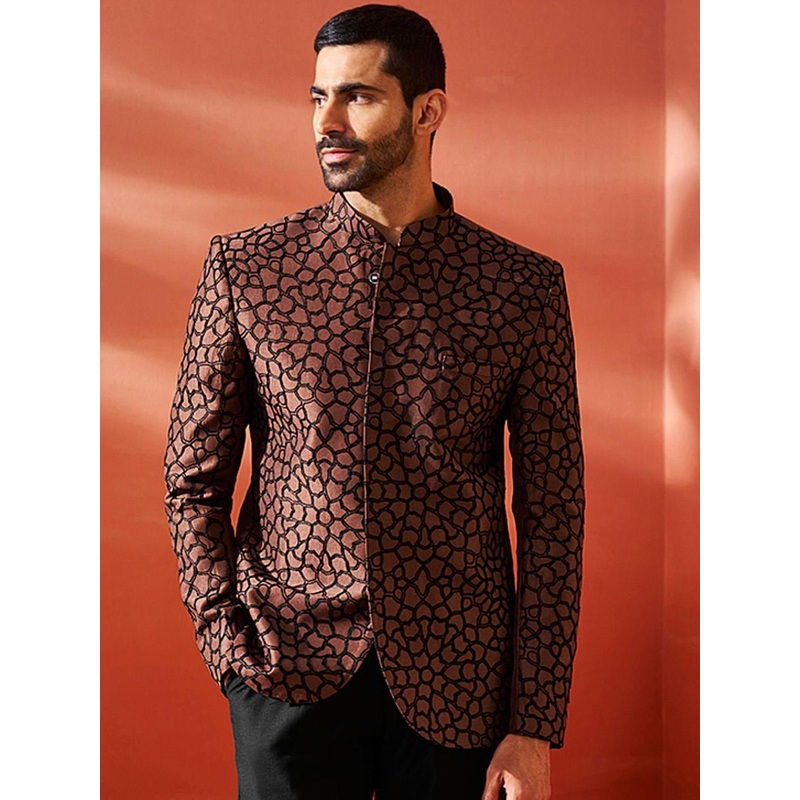 VASTRAMAY Embroidered Slim-Fit Bandhgala Blazer