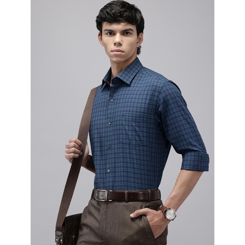Arrow Pure Cotton Manhattan Slim Fit Checked Textured Formal Shirt