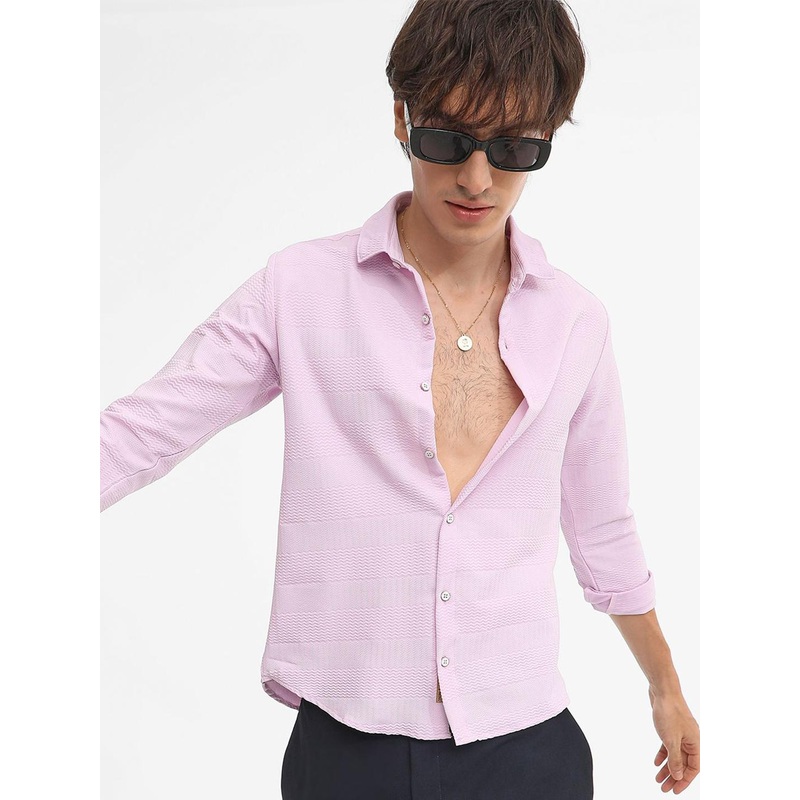 Campus Sutra Men Textured Spread Collar Casual Shirt