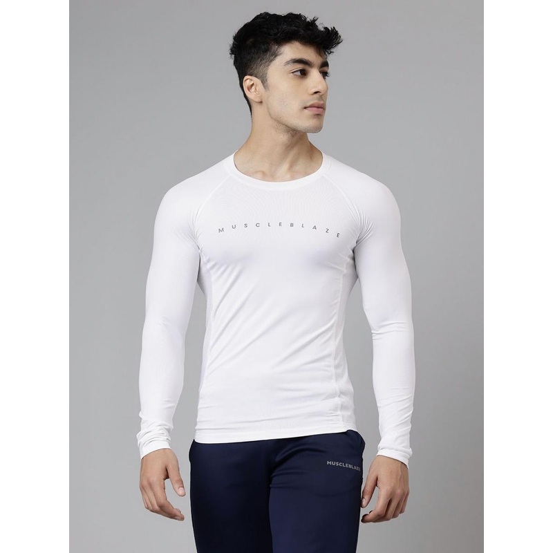 MuscleBlaze Men Round Neck Compression T-shirt