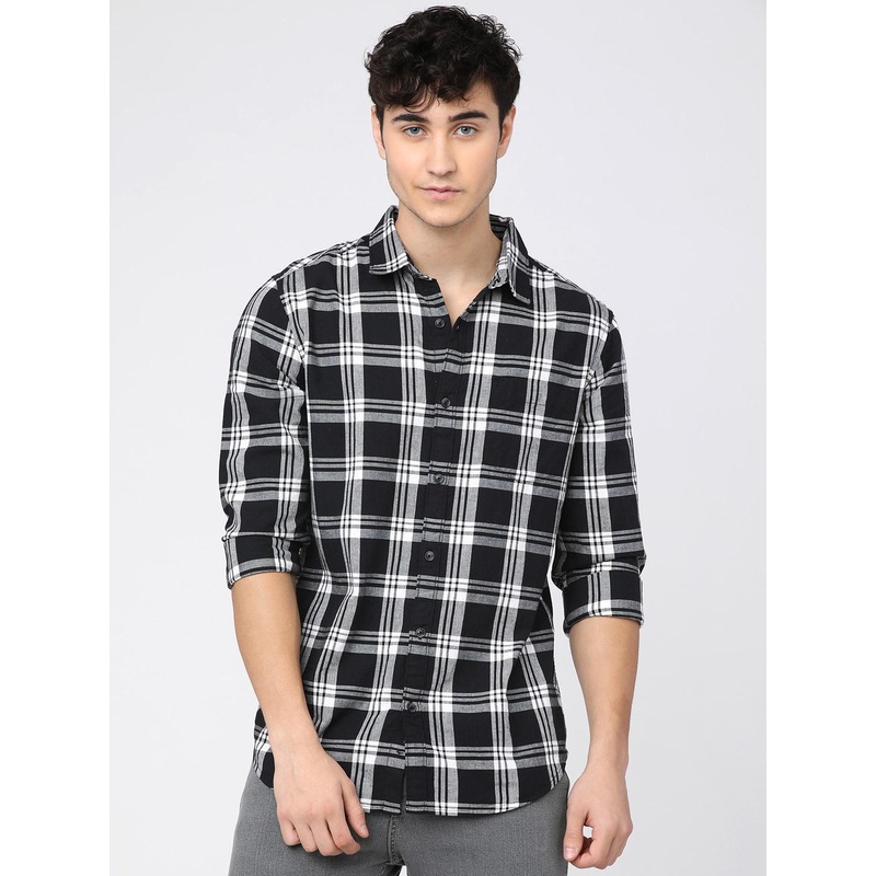 HIGHLANDER Men Black Slim Fit Tartan Checks Cotton Checked Casual Shirt