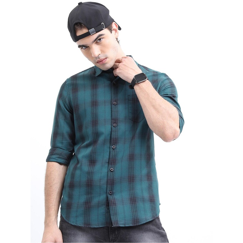 HIGHLANDER Men Cotton Slim Fit Checked Casual Shirt