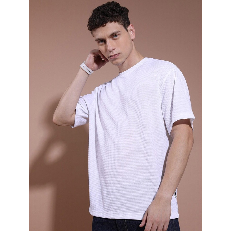 HIGHLANDER Drop Shoulder Sleeves Oversized Popcorn Structure T-shirt