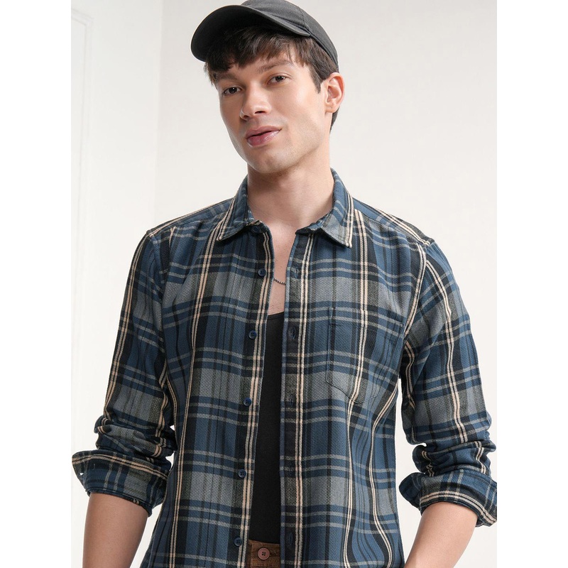 HIGHLANDER Men Spread Collar Tartan Checked Cotton Casual Shirt