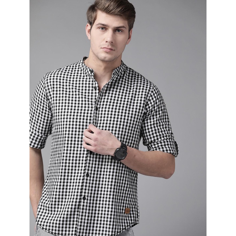 Roadster Men Black & White Checked Pure Cotton Sustainable Casual Shirt