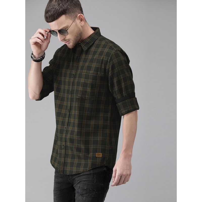 Roadster Men Black & Green Regular Fit Checked Casual Shirt