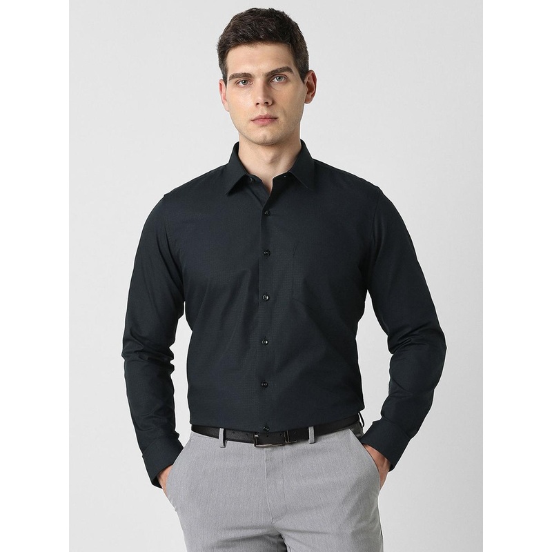 Van Heusen Men Slim Fit Solid Spread Collar Pure Cotton Formal Shirt