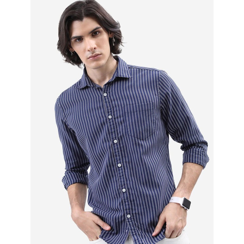 HIGHLANDER Navy blue Vertical Striped Slim Fit Casual Shirt
