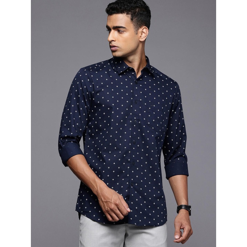 Allen Solly Modern Slim Fit Geometric Printed Pure Cotton Casual Shirt