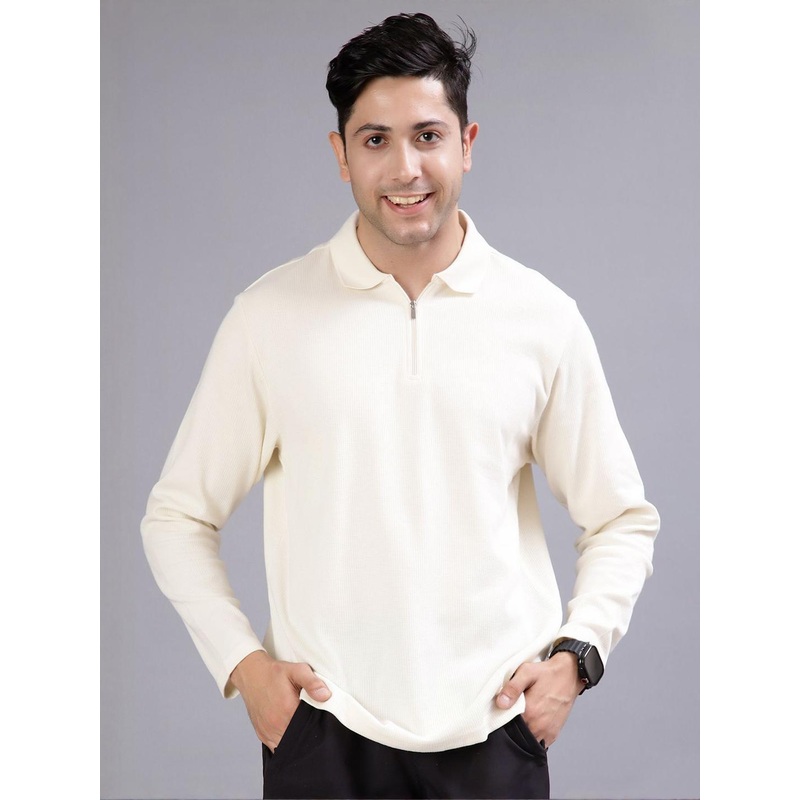 V-Mart Men Solid Polo Collar T-shirt