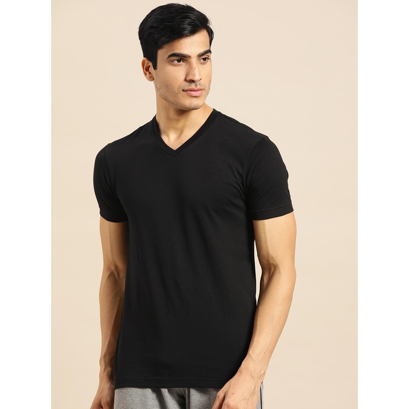 Jockey Men Black Solid V-Neck T-shirt