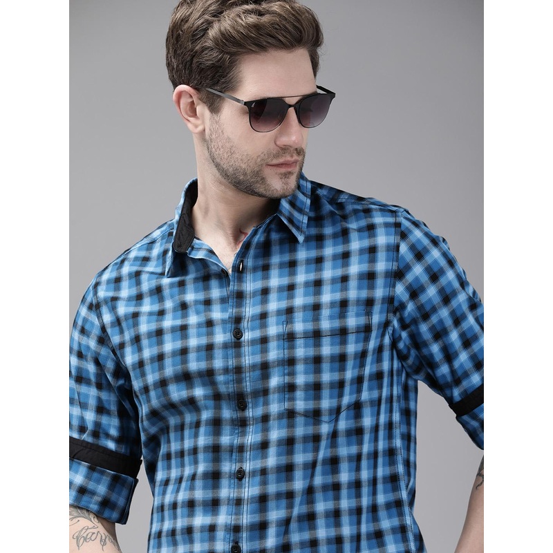 Roadster Men Blue Gingham Checked Opaque Casual Shirt